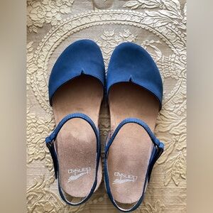 Dansko Rowan Women's Blue Sandals
